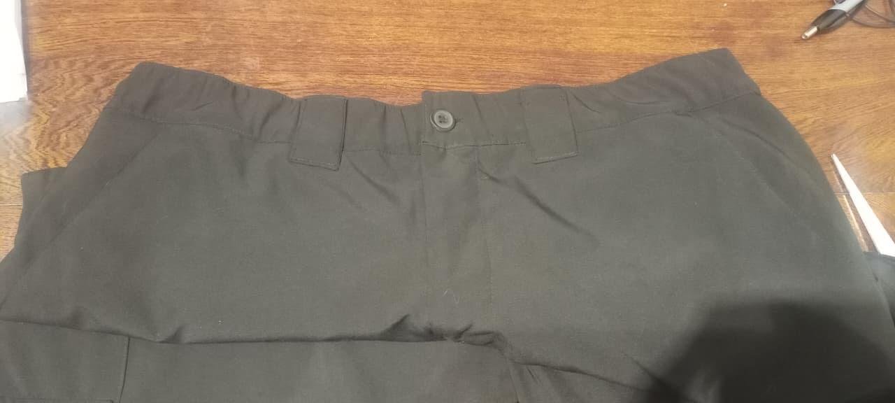 Pantalón de vestir confeccionado en el taller